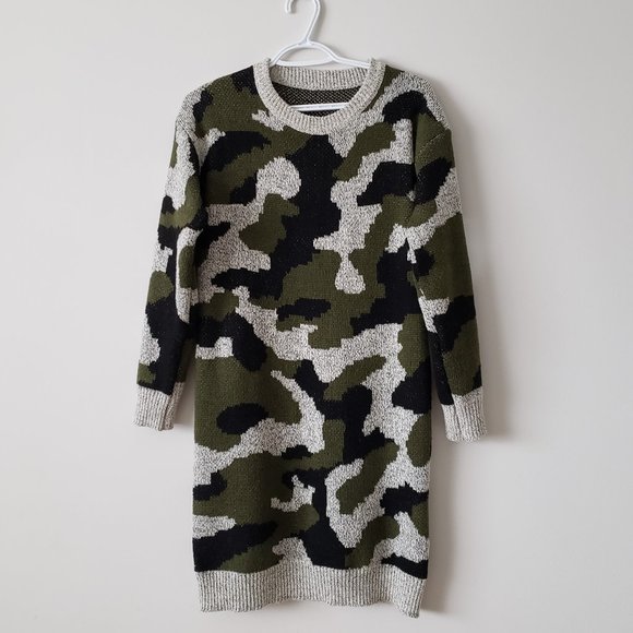 Camouflage Sweater Dress - Picture 2 of 6